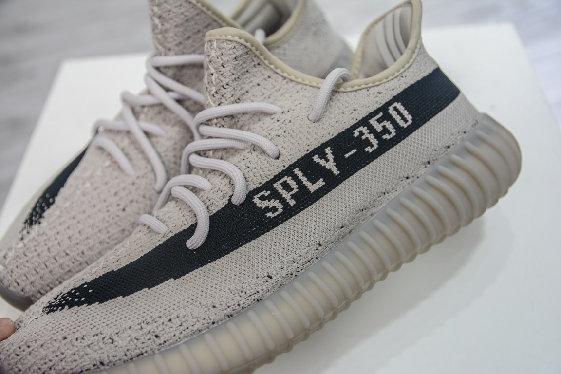 320  adidas Yeezy Boost 350V2 芝麻油漆条全部配色原鞋开发 HP7870