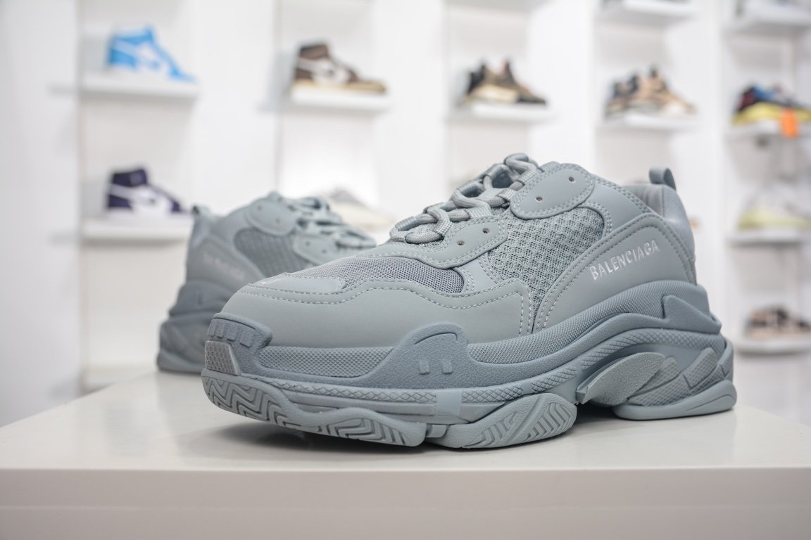 380 【运费超重】  Balenciaga Triple S 巴黎世家