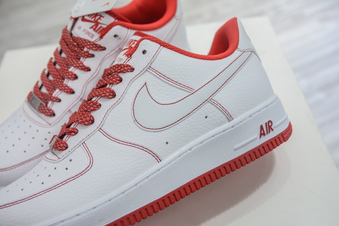 200  Nike Air Force 1 Low 3M白红缝线 CN2896-101