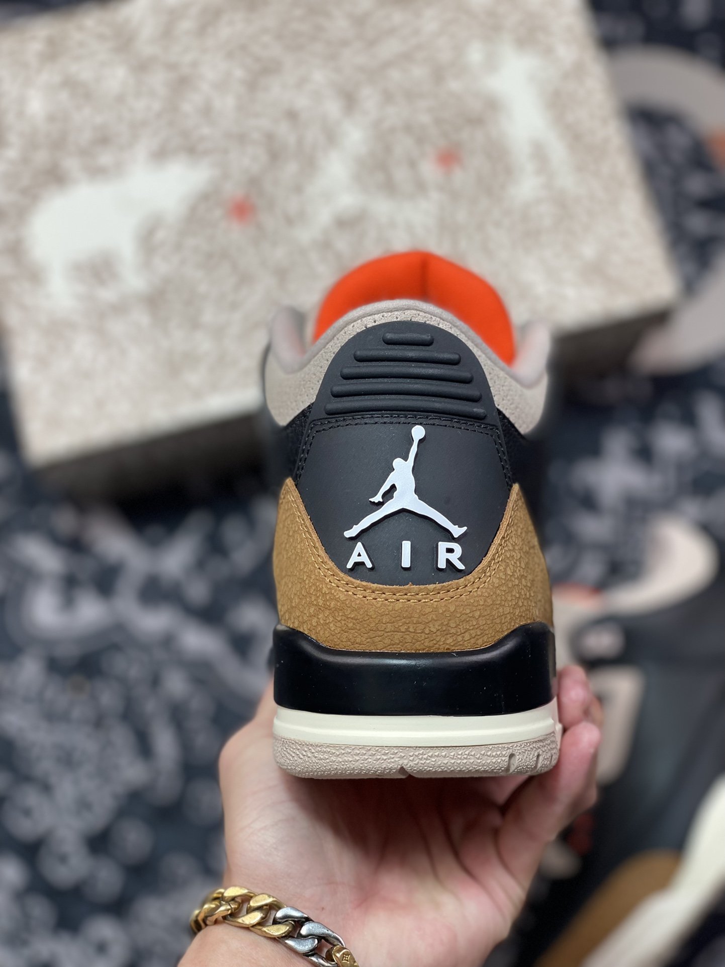 450 Air Jordan 3 Retro 沙漠水泥 CT8532-008