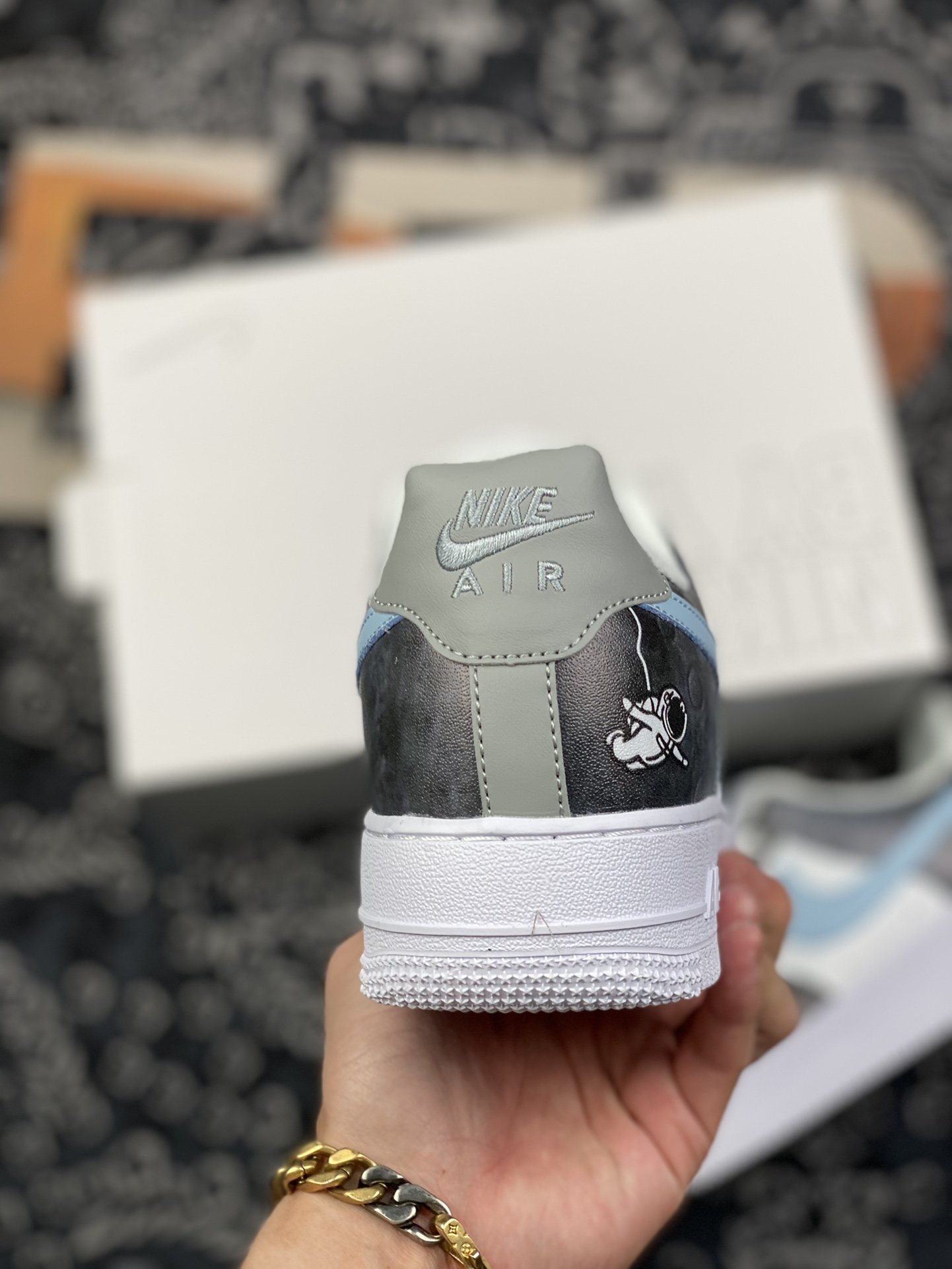 220 Nike Air Force 1 LowWhite/Dark Grey"空军一号经典低帮百搭休闲运动板鞋 CW2288-114