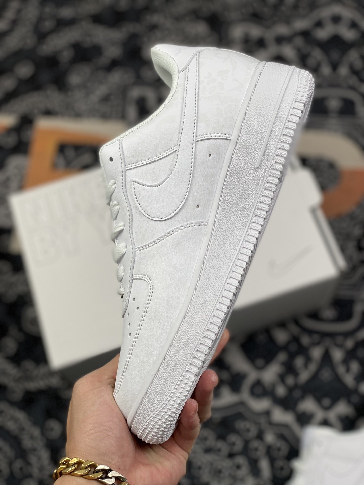 220 Air Force 1’07 Low 温变 紫外线CW2288-115