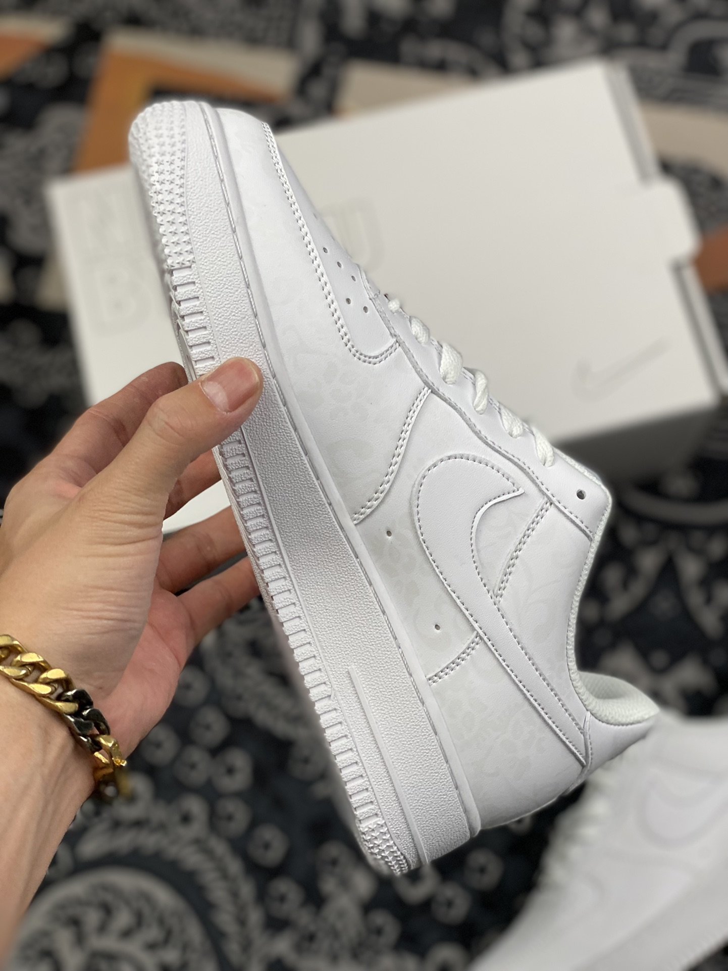 220 Air Force 1’07 Low 温变 紫外线CW2288-115