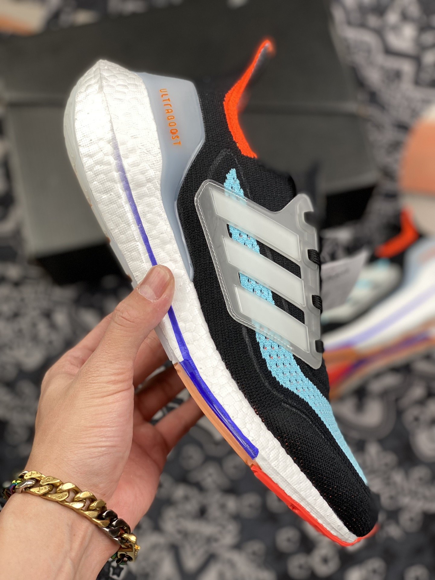 220  adidas Ultra Boost 21 Consortium 新款厚底爆米花跑鞋