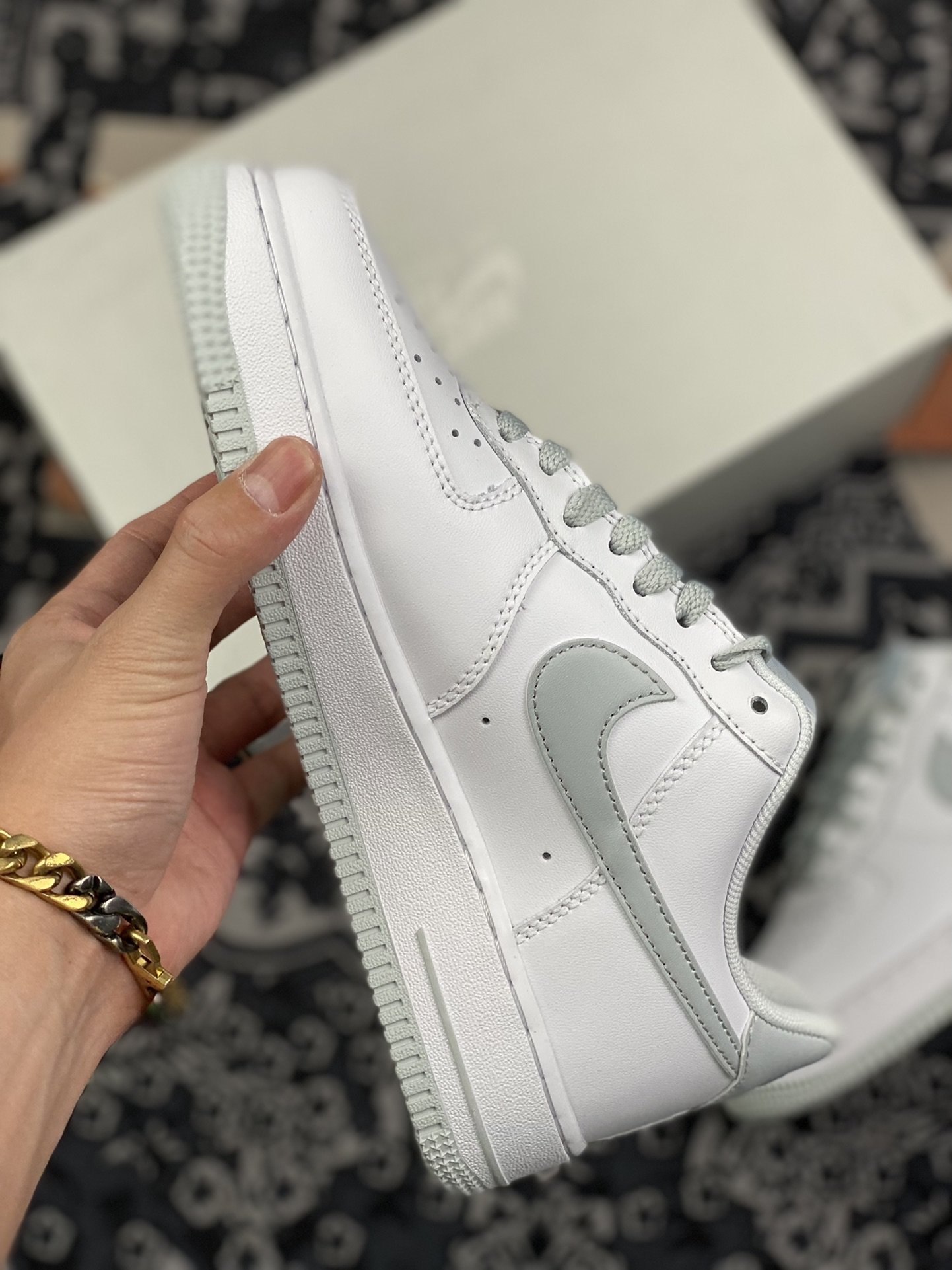 200 Nike Air Force 1 空军一号 白灰二代 DH7561-103