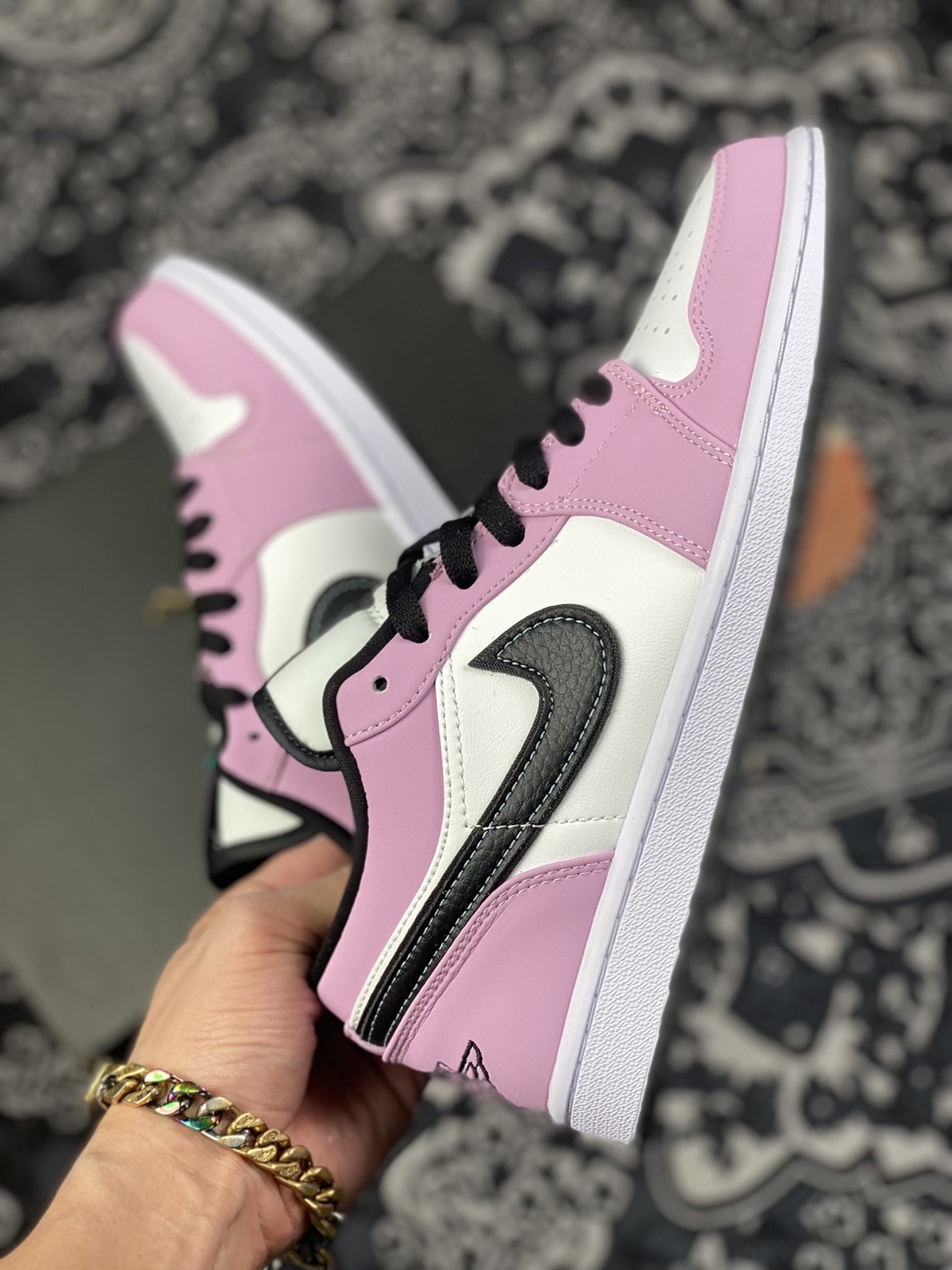 200 Air Jordan 1 Low 粉黑勾 市面唯一头层AJ1乔1低帮休闲板鞋 CK3022-503