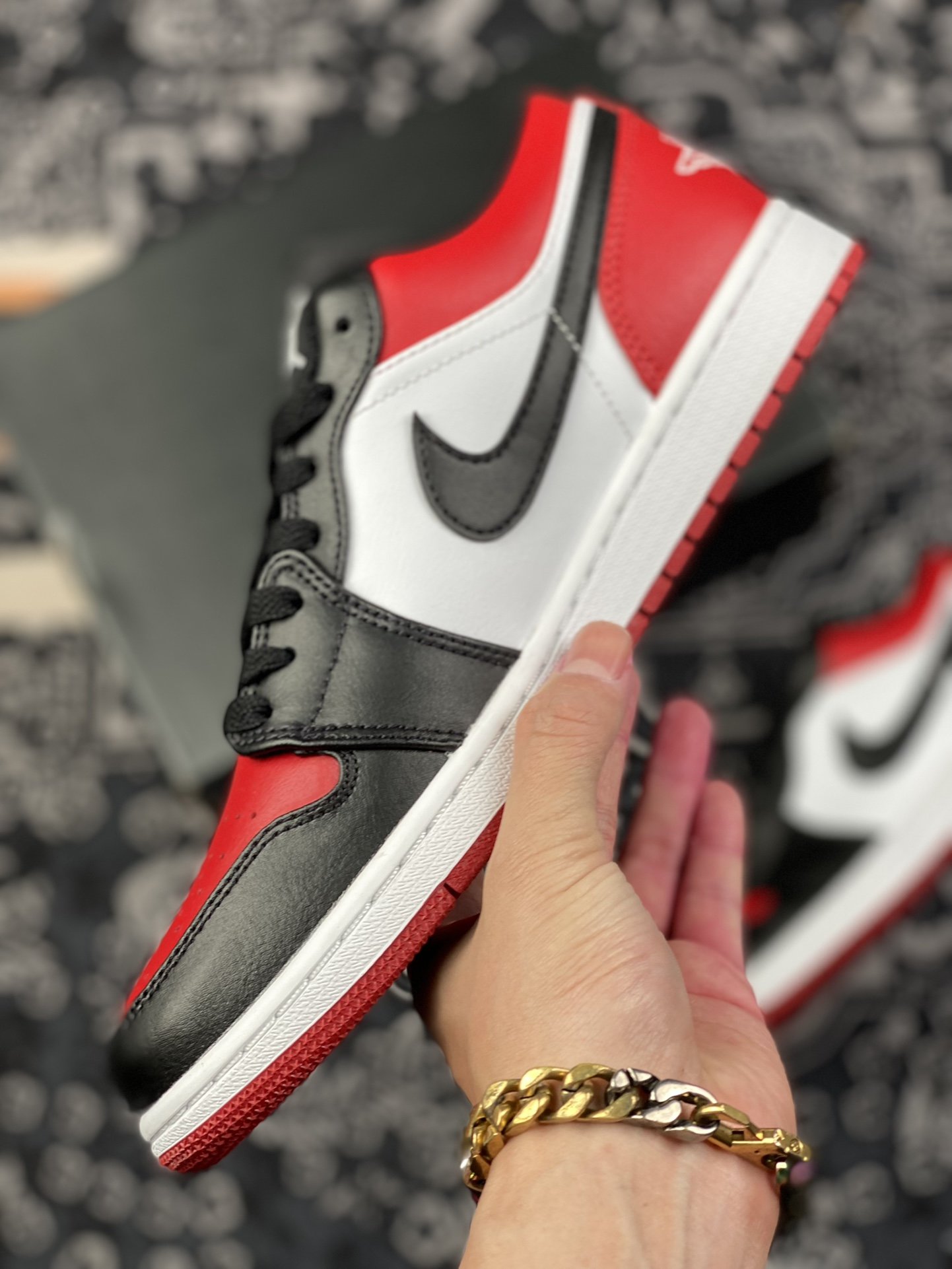 240 Air Jordan 1 Low “Black Toe” 黑脚趾 Low系列出售553558-116