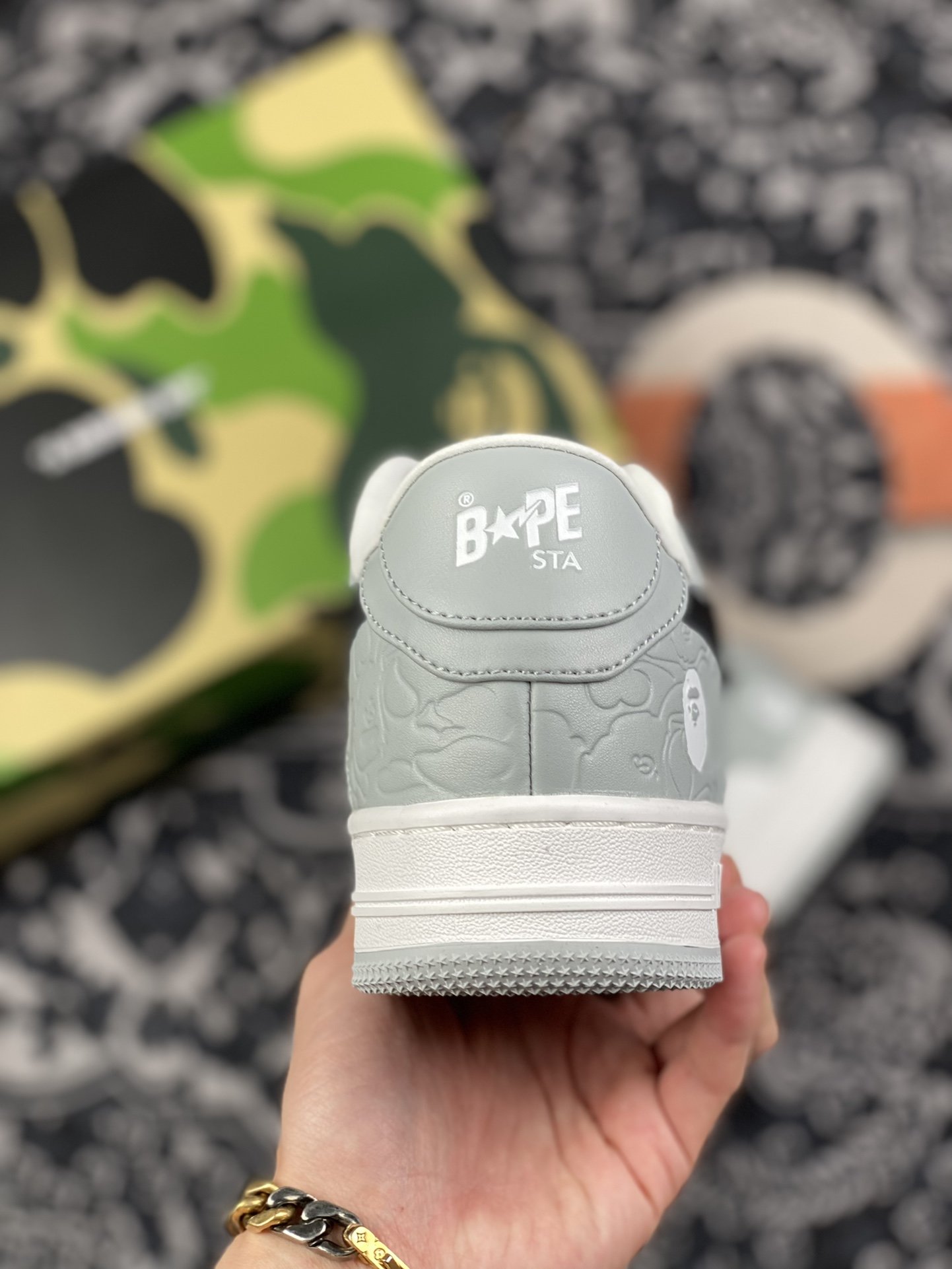 360 潮流教父nigo品牌 王源同款 Bape Sta “Tokyo” 黑灰白经典百搭休闲运动板鞋 OZXSH191002MH