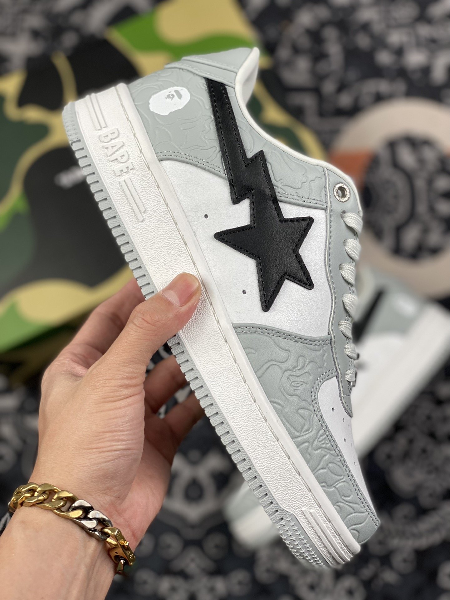 360 潮流教父nigo品牌 王源同款 Bape Sta “Tokyo” 黑灰白经典百搭休闲运动板鞋 OZXSH191002MH