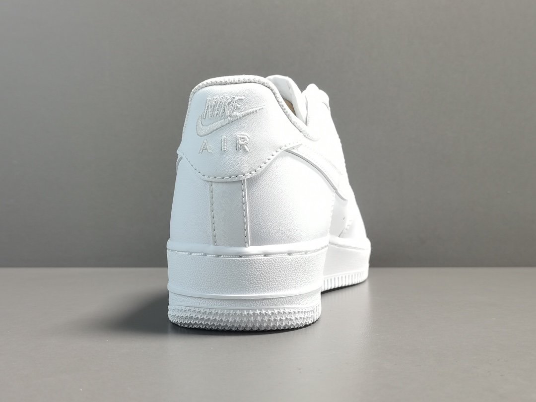 纯白 Nike Air Force 1·07  CW2288-111