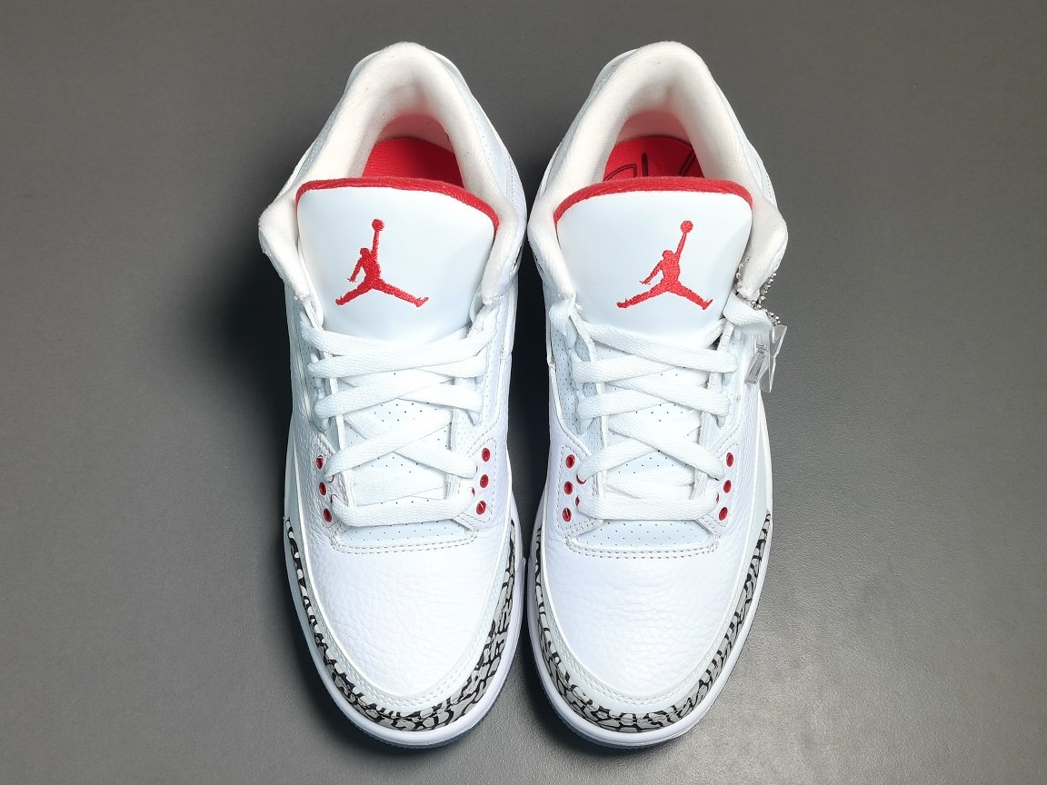 白水泥 Air Jordan 3 Retro Line White Cement （2018）923096-101