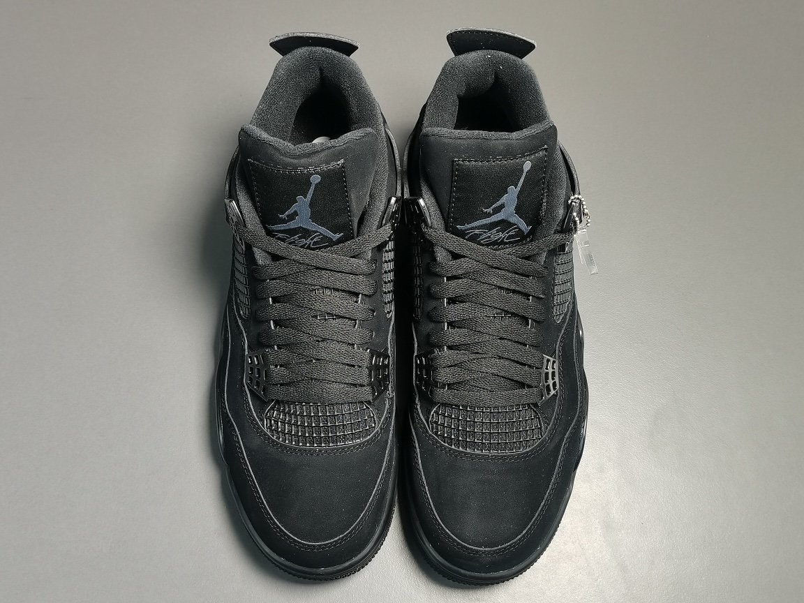 黑猫（2020版）Air Jordan 4 CU1110-010