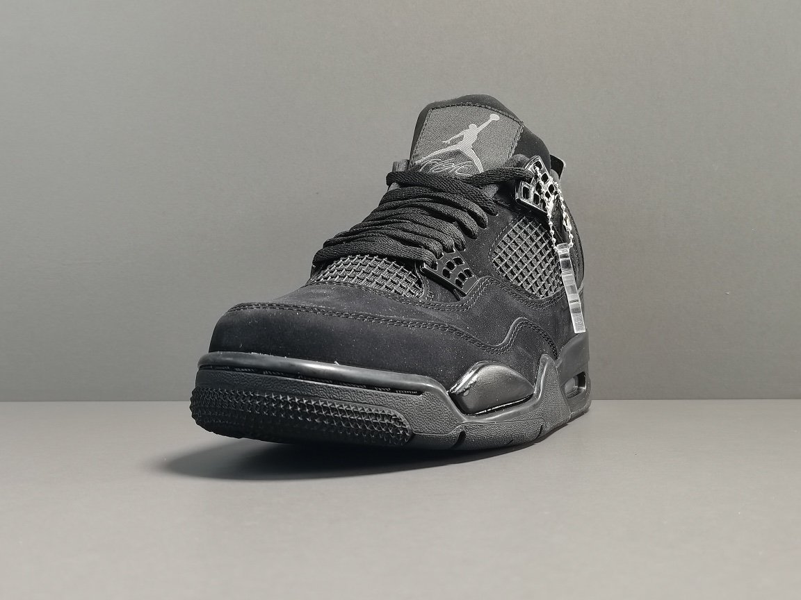 黑猫（2020版）Air Jordan 4 CU1110-010