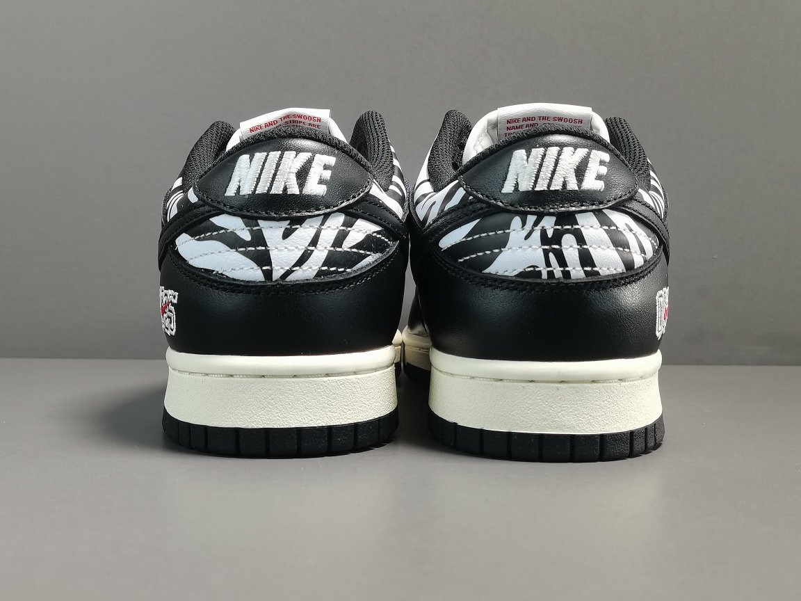 Quartersnacks x Nike SB Dunk Low＂Zebre＂DM3510-001