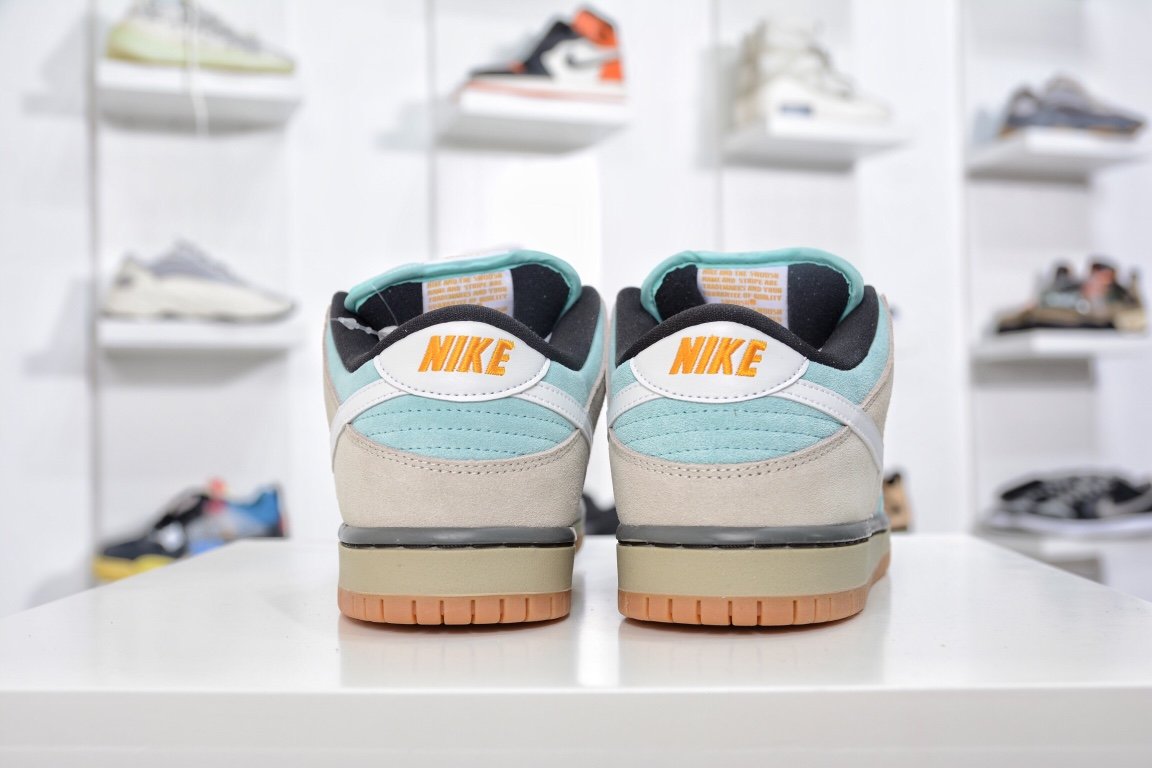 200 Plus Skate Shop x Nike SB Dunk Low “Gulf of Mexico” 墨西哥湾 304292-410