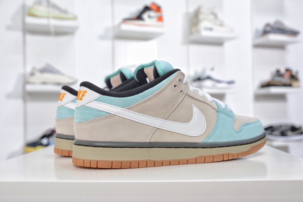 200 Plus Skate Shop x Nike SB Dunk Low “Gulf of Mexico” 墨西哥湾 304292-410