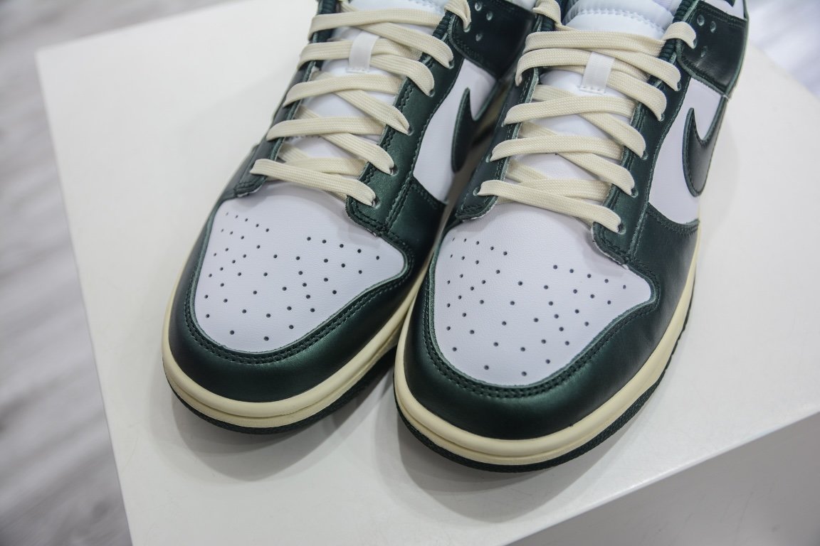 350  Nike Dunk Low "Vintage Green" 白绿 做旧 DQ8580-100