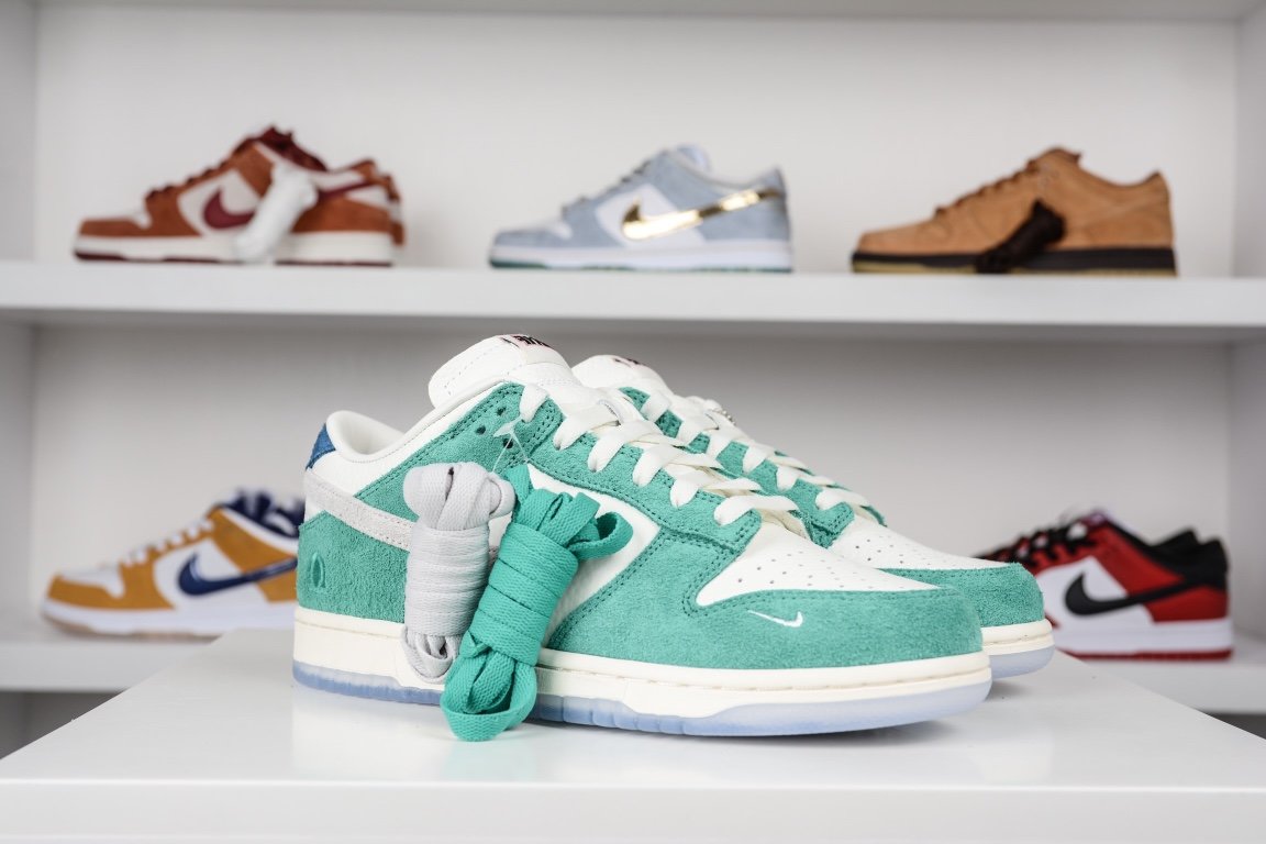 350  Kasina x Nike Dunk Low ‘Road Sign’ 涡轮绿 蒂芙尼CZ6501-101