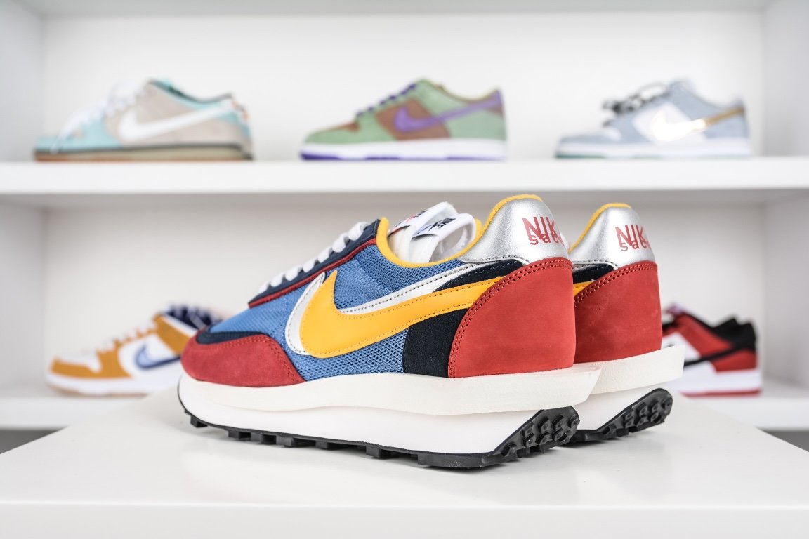 280 Sacai x Nike LVD Waffle Daybreak 联名解构走秀款 BV0073-400