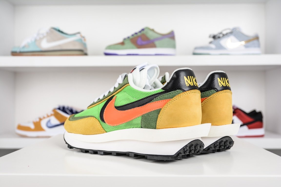 280 Sacai x Nike LVD Waffle Daybreak 联名解构走秀款BV0073-300