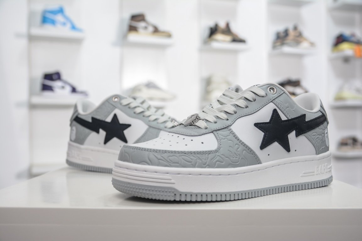 380 Bape Sta 灰白色 经典百搭休闲运动板鞋 经典猿人头设计 1H70-191-002