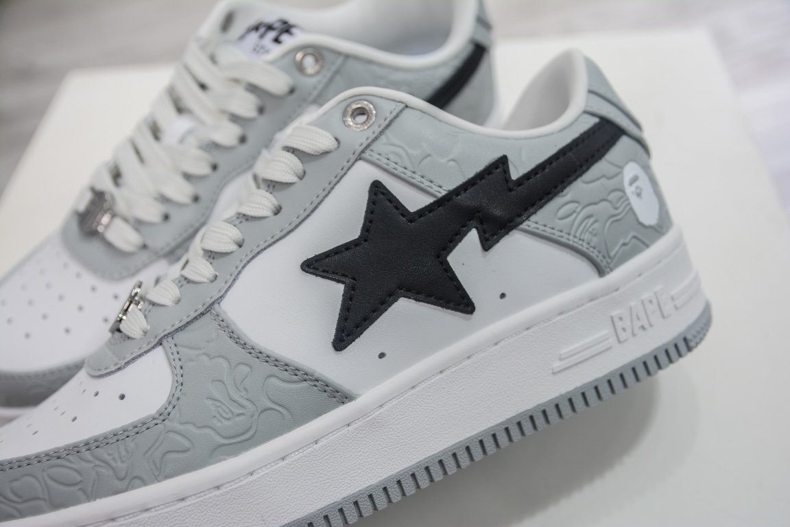 380 Bape Sta 灰白色 经典百搭休闲运动板鞋 经典猿人头设计 1H70-191-002