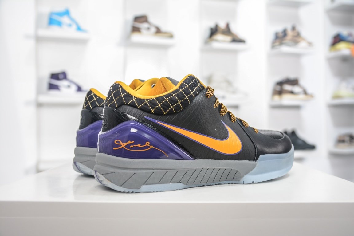 300  Nike Zoom Kobe 4 Protro 科比四代AV6339-001