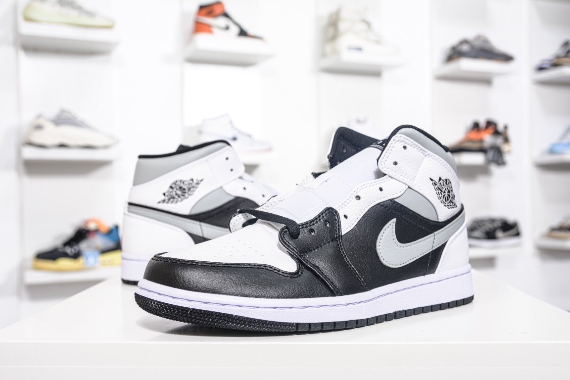 260 出货Air Jordan Mid“White Shadow”黑白灰影子 554724-073