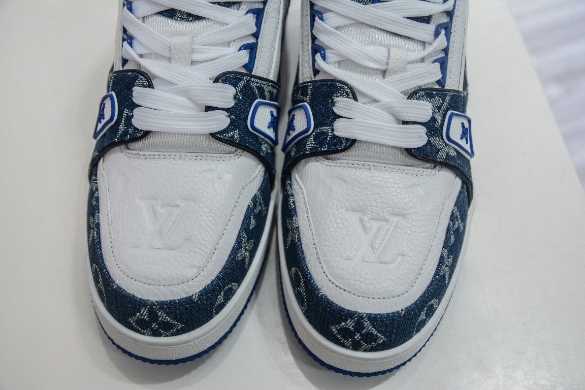 600 路易威登Louis Vuitton Trainer Sneaker Low休闲运动文化百搭篮球板鞋