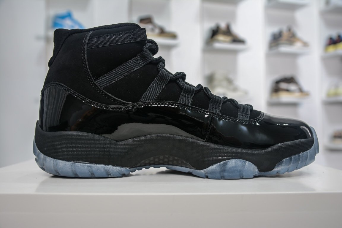 360 大厂Air Jordan 11 Retro Cap and Gown 高帮 黑武士 378037-005