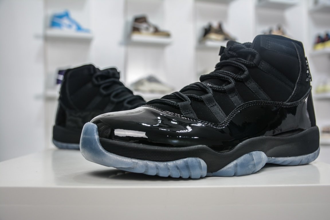 360 大厂Air Jordan 11 Retro Cap and Gown 高帮 黑武士 378037-005