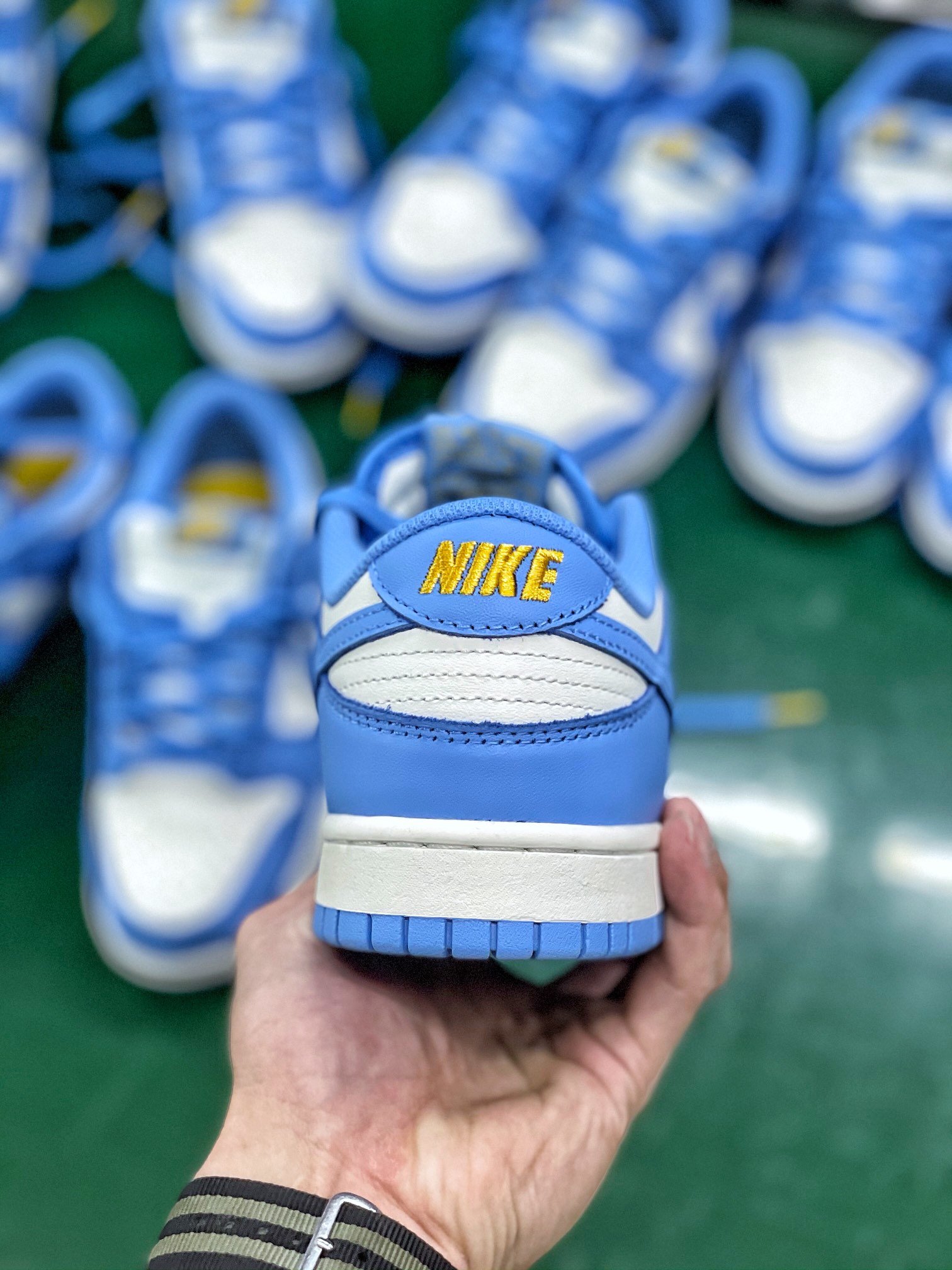 320  Nike Dunk Low "Coast" 北卡蓝 原厂皮料 DD1503-100