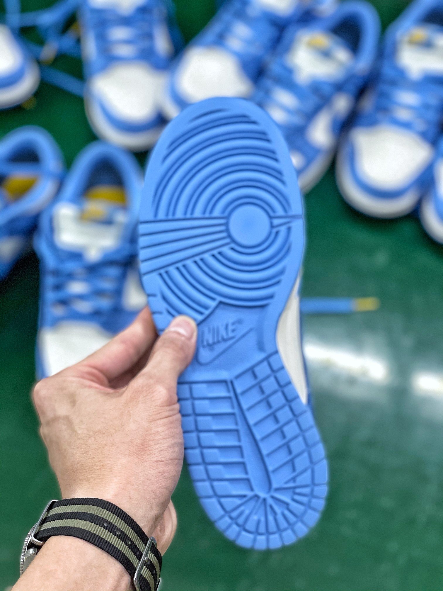 320  Nike Dunk Low "Coast" 北卡蓝 原厂皮料 DD1503-100