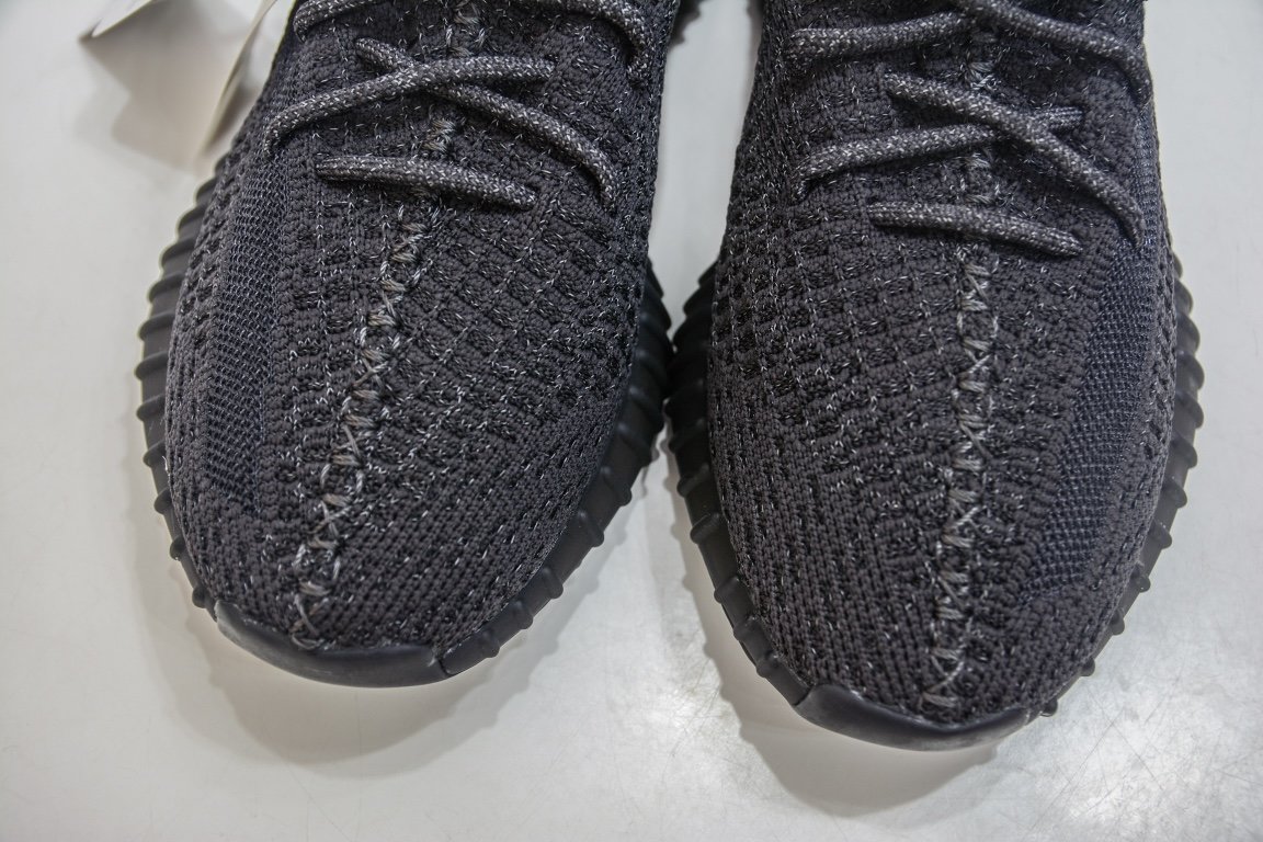 280 Yeezy 350v2 黑满天星  FU9007