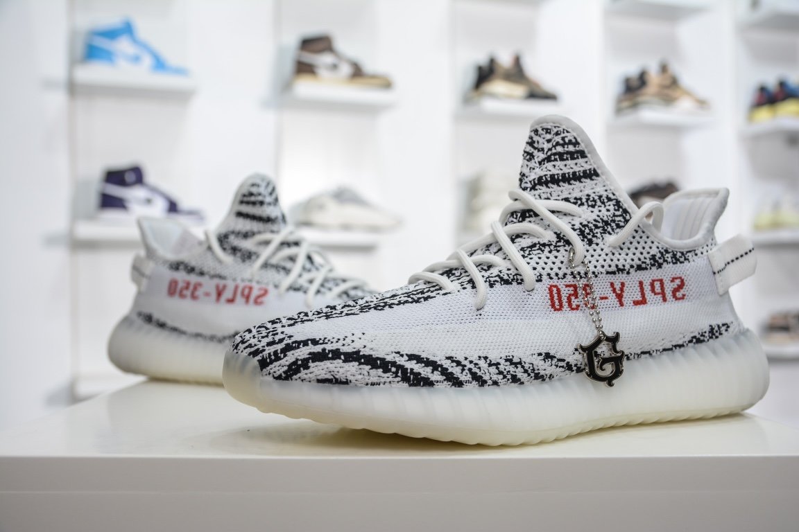 280 Yeezy 350v2 zebra 白斑马  CP9654