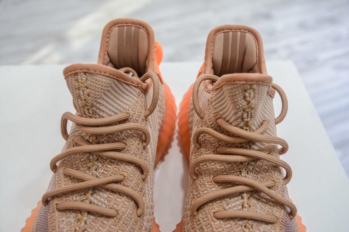 280 Yeezy 350v2 Clay 美洲限定 黏土  EG7490