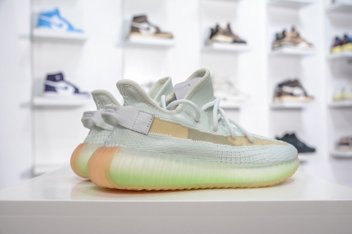 280 Yeezy 350v2 Hyperspace 亚洲限定  EG7491