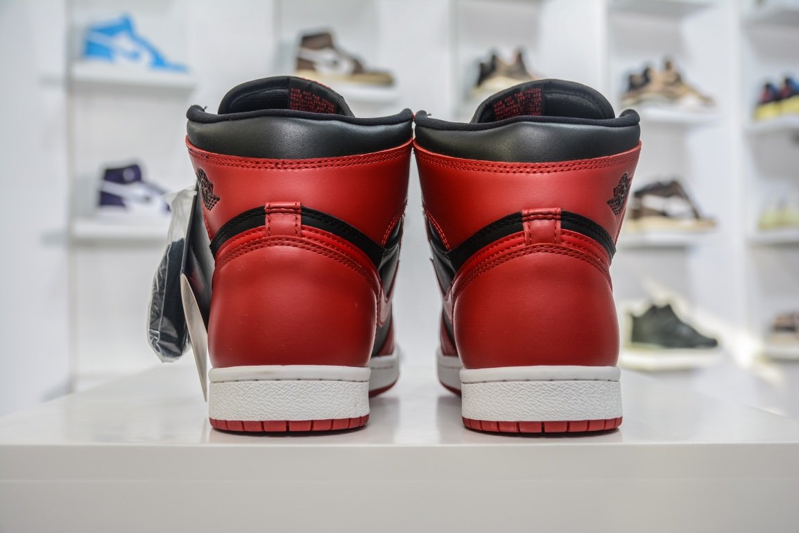 260 Air Jordan 1 High OG "Varsity Red" AJ1 高帮 反转黑红BQ4422-600