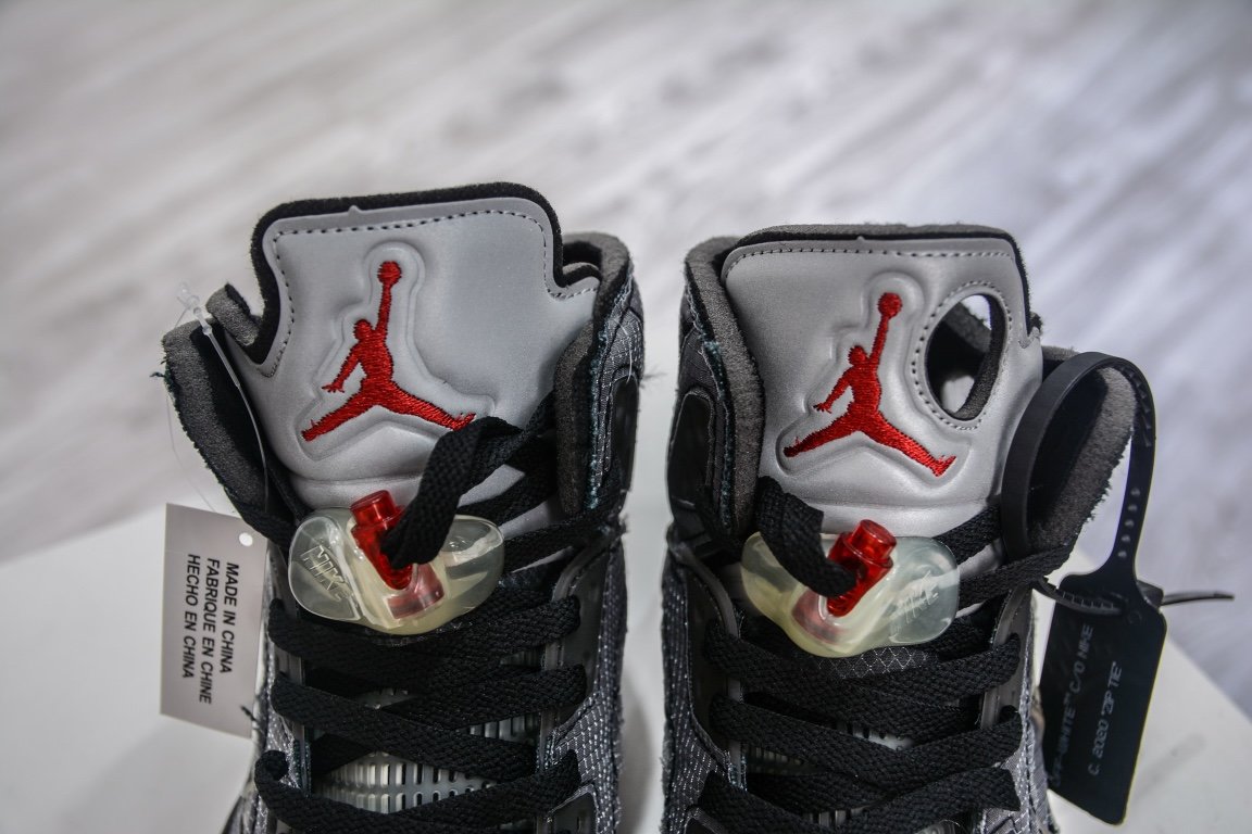 400 终端放货正确版本 独家纯原少量补货 Off-White x Air Jordan 5 黑蝉翼