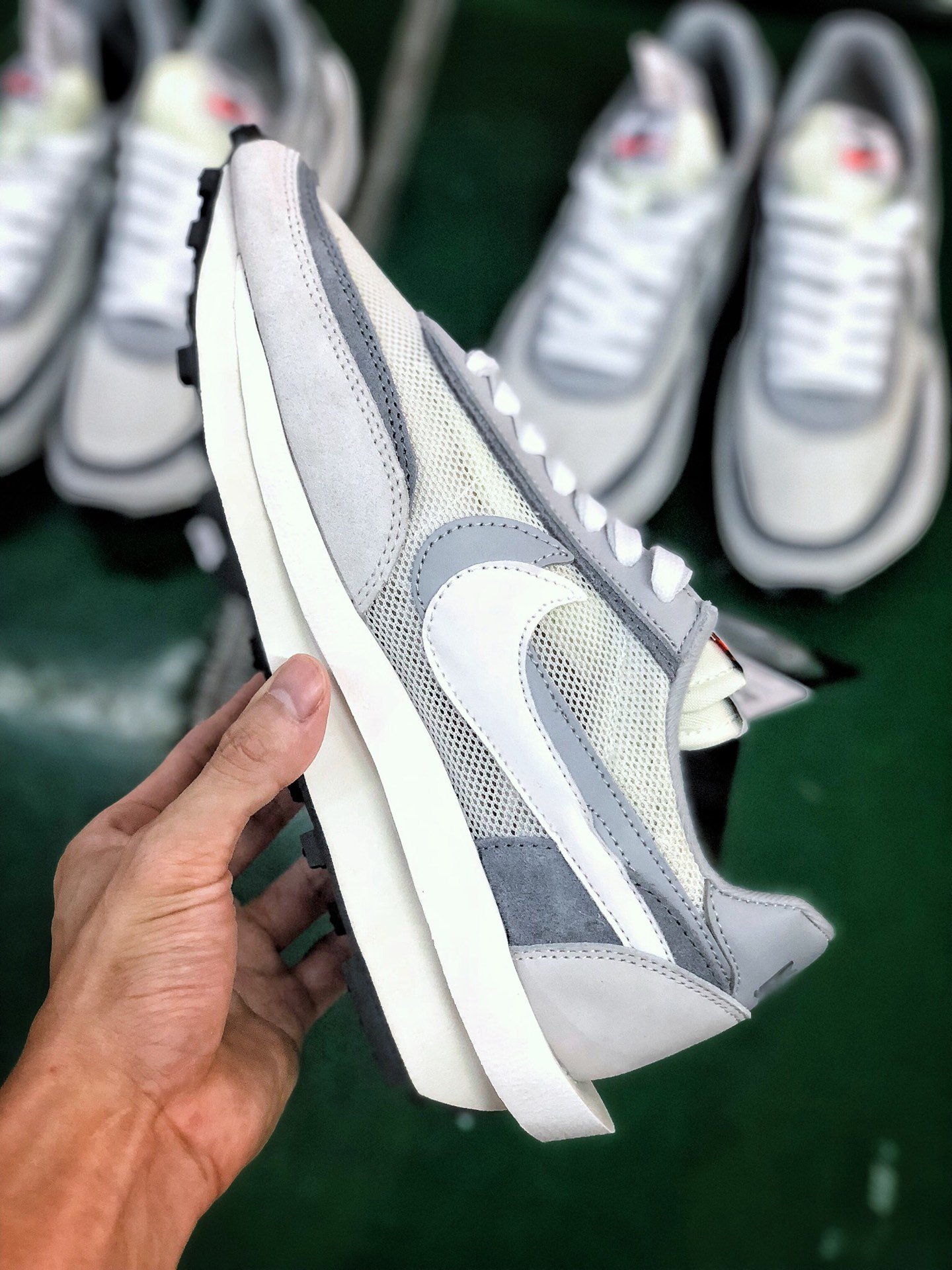 280 最强毒版本内置感应芯片 Sacai x Nike LVD Waffle Daybreak 联名解构走秀款 BV0073-100