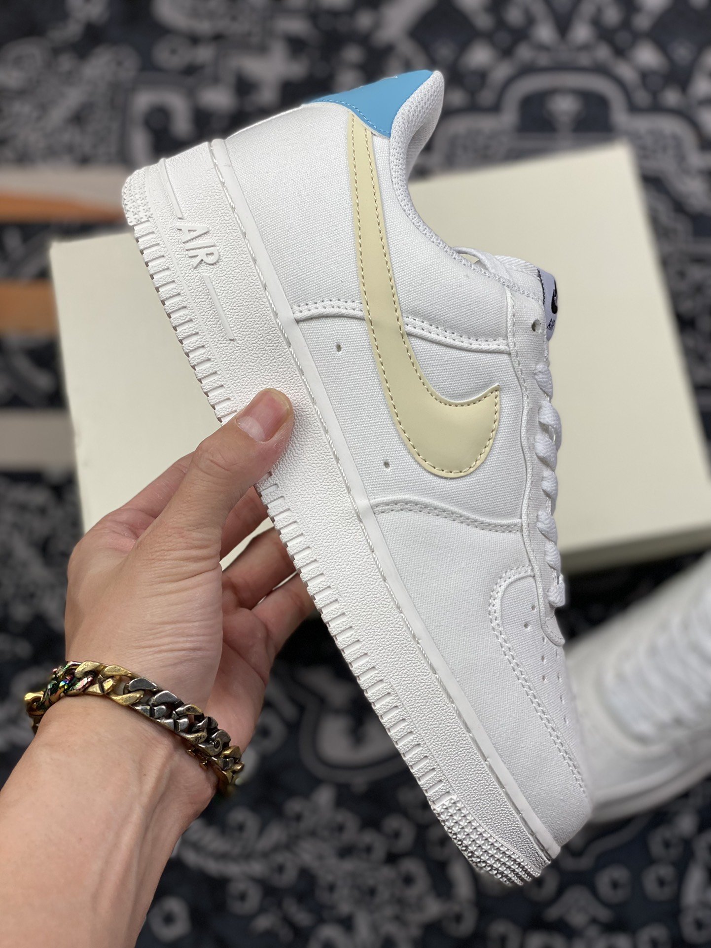 220 Nike Air Force 1 ’07 米兰布 空军一号低帮休闲板鞋 DG2296-006