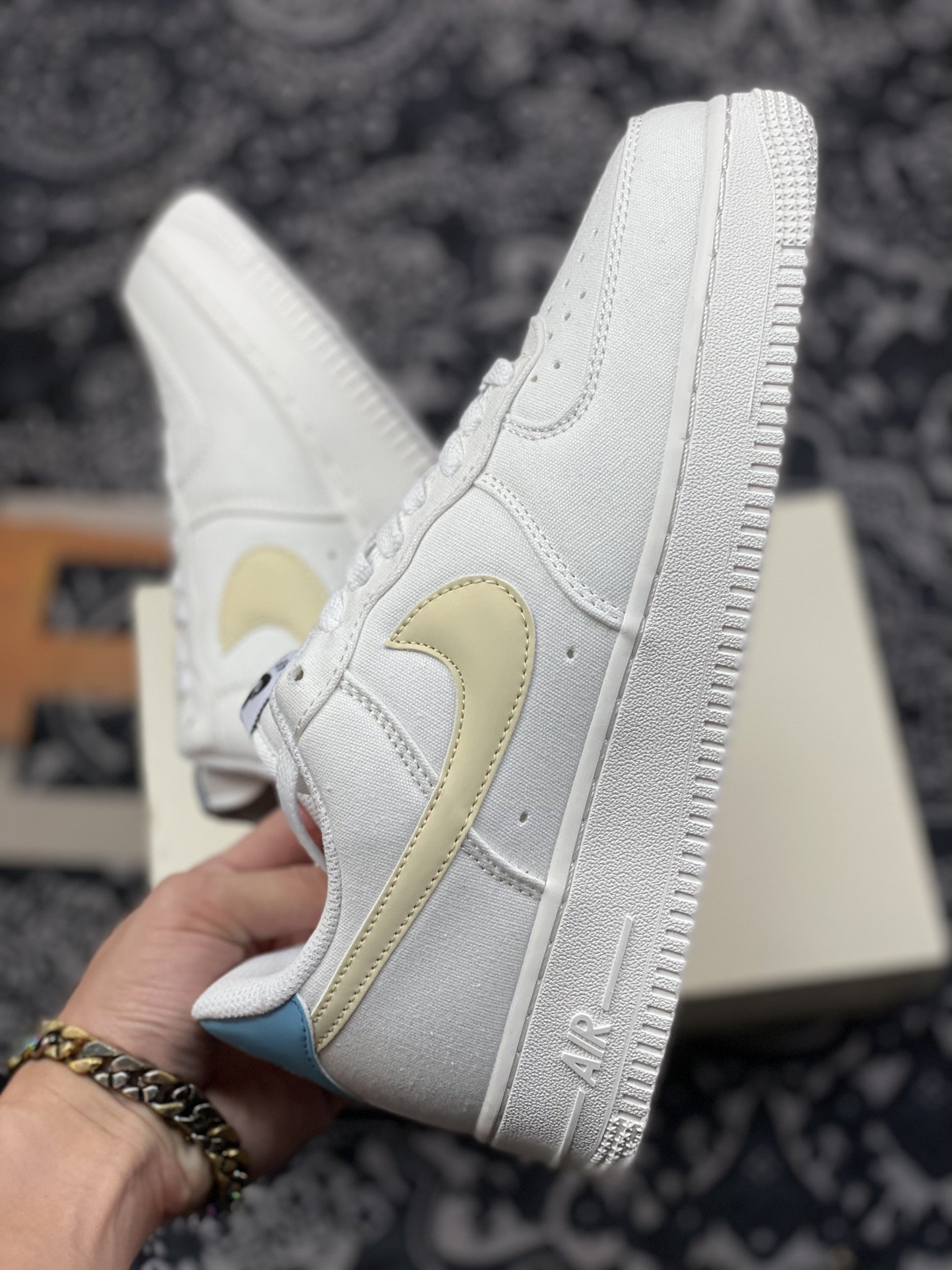 220 Nike Air Force 1 ’07 米兰布 空军一号低帮休闲板鞋 DG2296-006