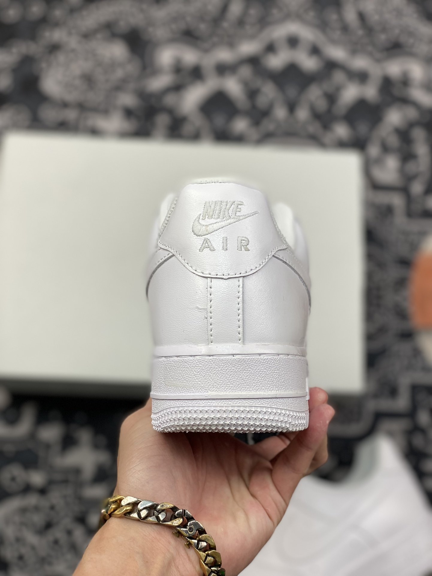 240 Nike Air Force 1 Low 纯白阴阳夜光 CW2288-111