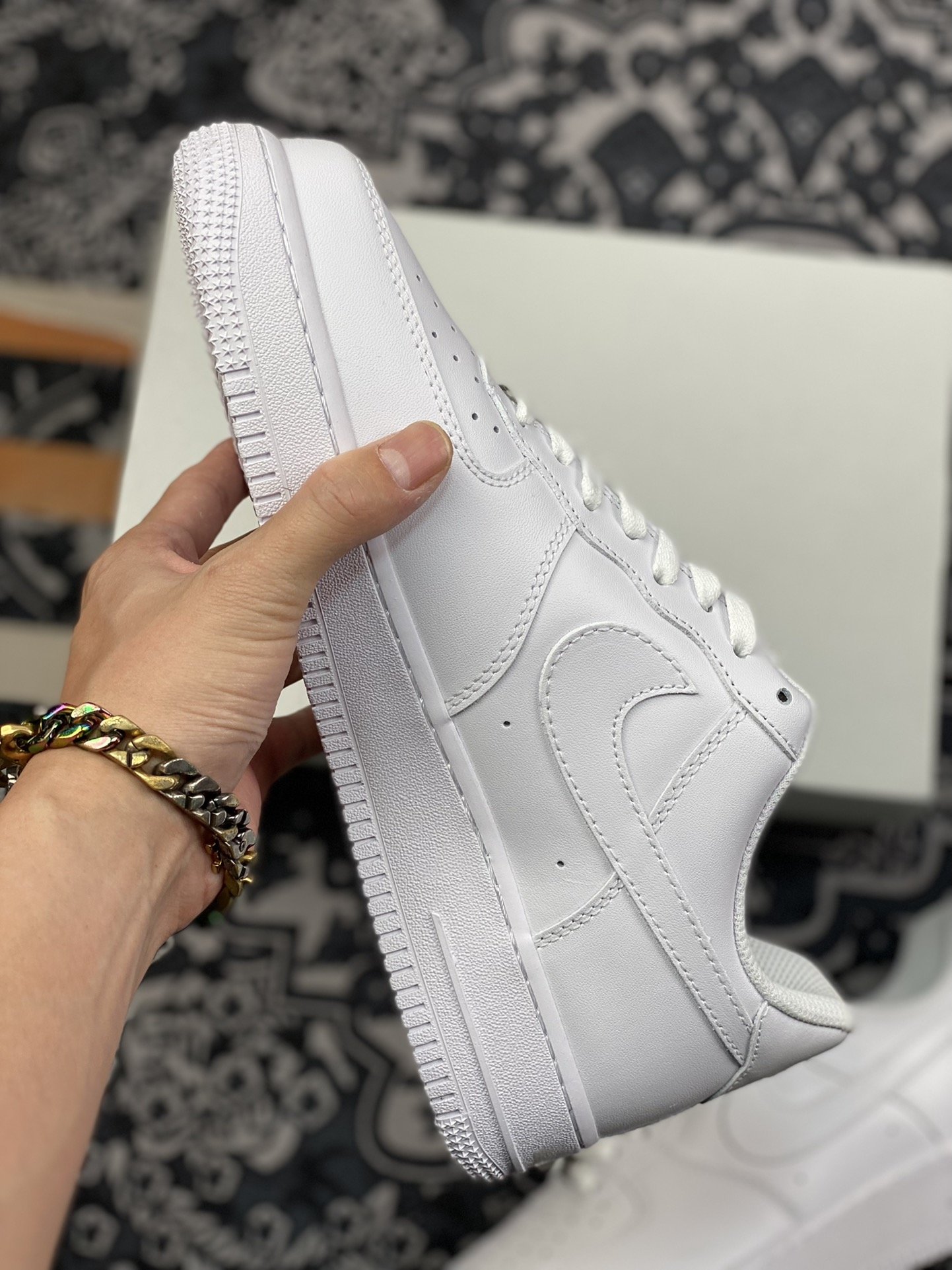 240 Nike Air Force 1 Low 纯白阴阳夜光 CW2288-111