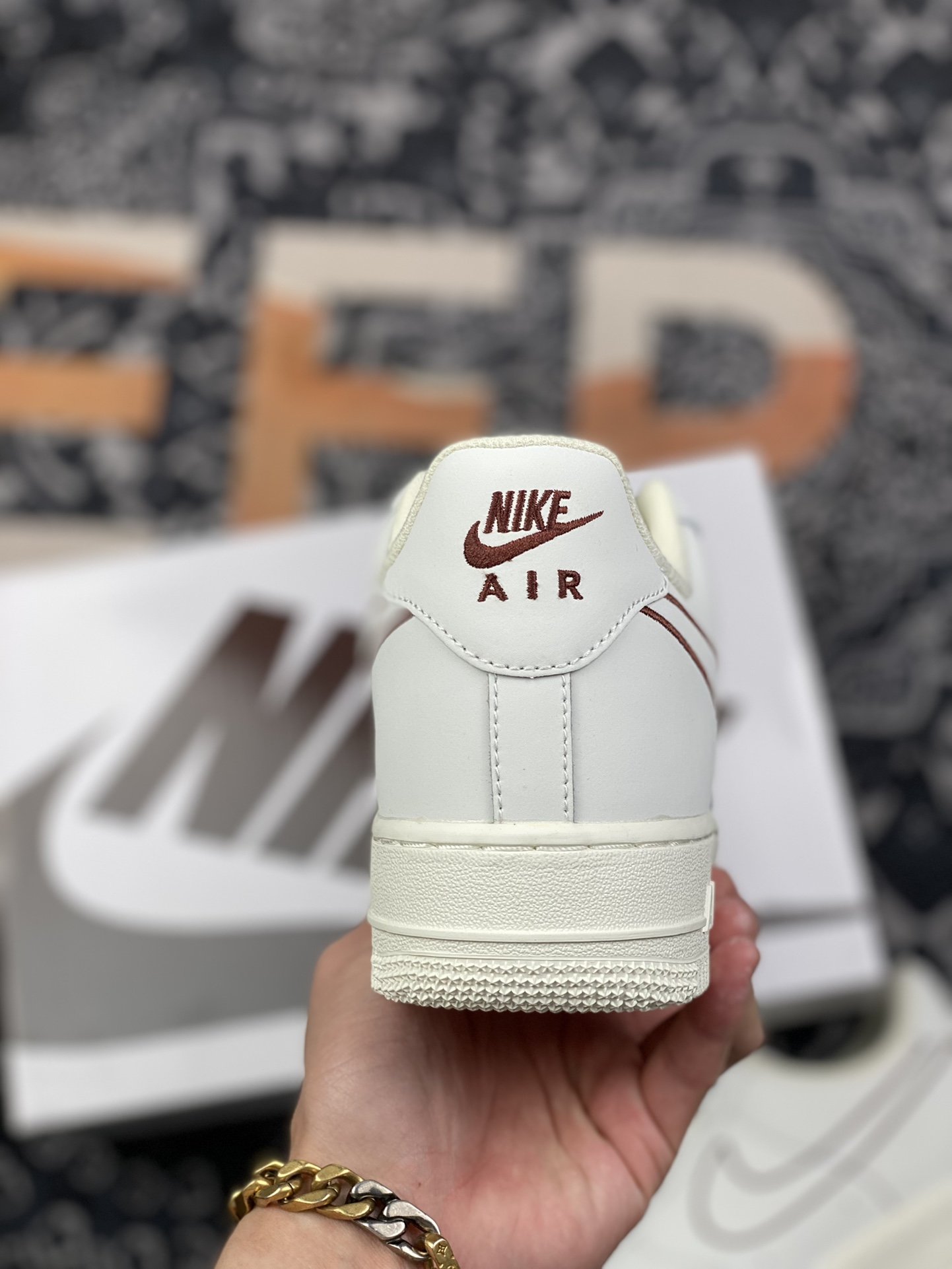 220 Nike Air Force 1 空军一号电绣棕CL6326-138