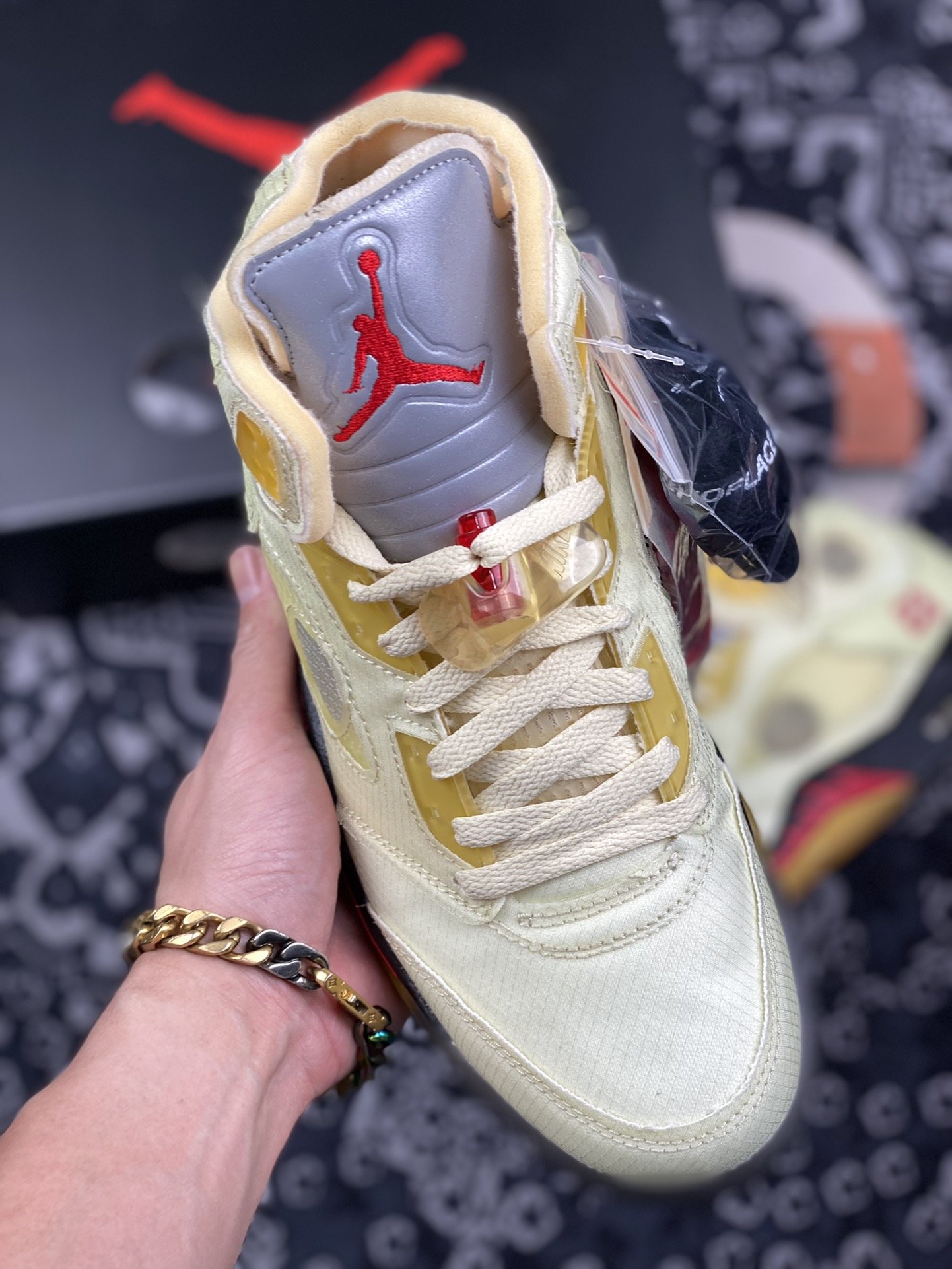 240 Off-White x Air Jordan Retro AJ5 OW联名奶黄蝉翼 DH8565-100