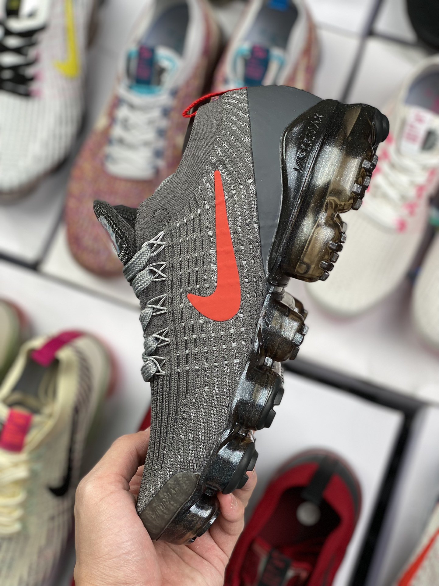 180  Nike Air VaporMax Flyknit 2.0大气垫百搭慢跑鞋