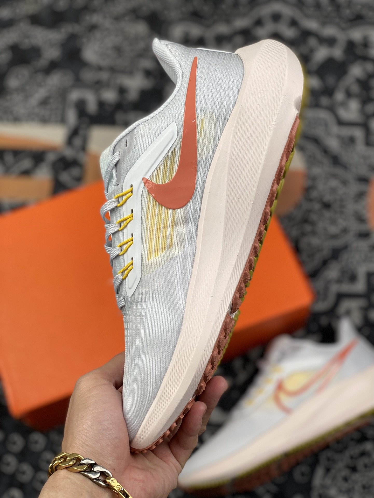 200 Nike Zoom Pegasus 39 登月39代 灰橙 DQ0173-501