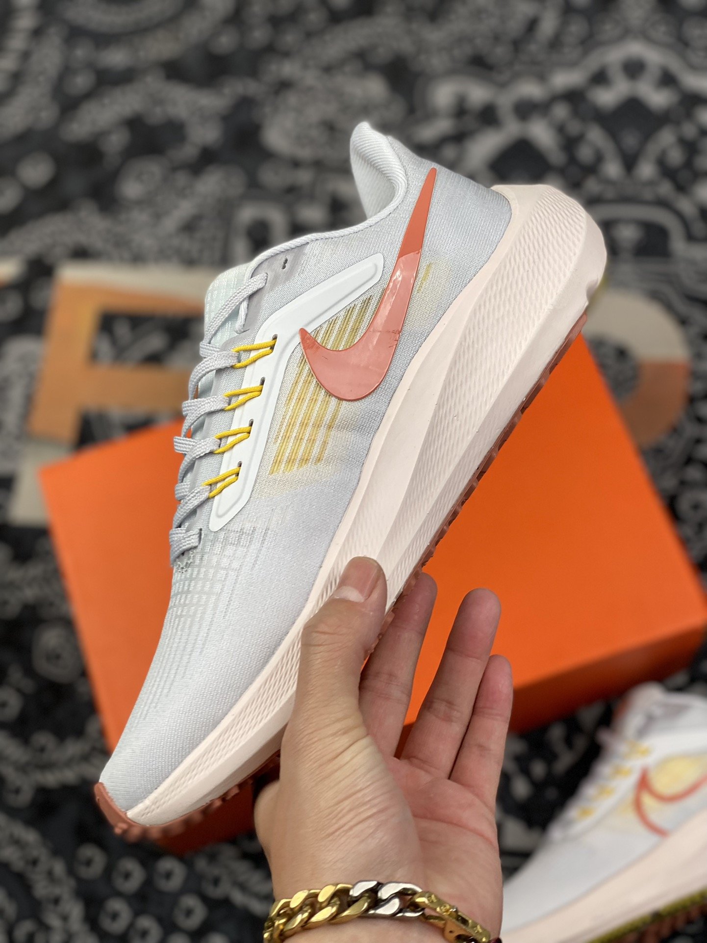 200 Nike Zoom Pegasus 39 登月39代 灰橙 DQ0173-501