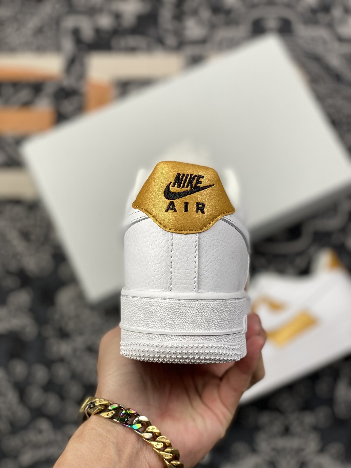 200 Nike Air Force 1 空军一号 新白金 DD8959-105